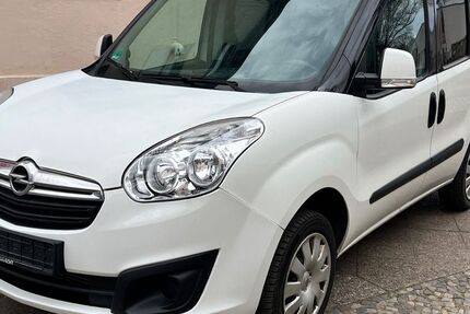 Opel Combo 280.000 km 4.500 &euro; Berlin 13359