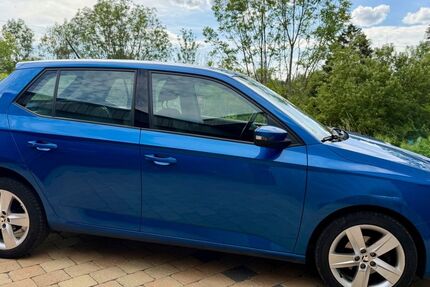 Skoda Fabia 93.500 km 6.800 &euro; Donaueschingen 78166