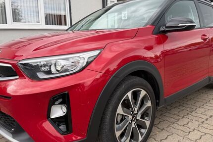 Kia Stonic 27.679 km 12.999 &euro; Nordhausen 99734