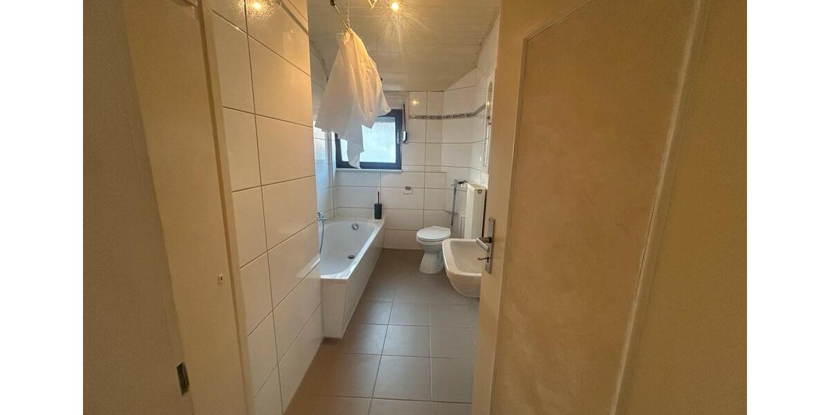 Etagenwohnung Landstuhl - 3 Zimmer, 85 m&sup2;, 800&euro; | Angebot:26374359
