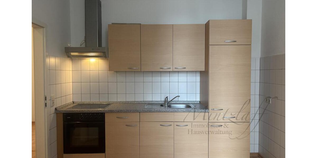 Etagenwohnung Stendal - 2 Zimmer, 82 m&sup2;, 574&euro; | Angebot:26386074