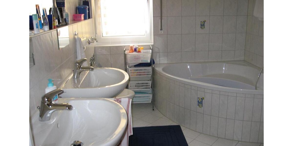 Etagenwohnung Wörth am Rhein - 4 Zimmer, 110 m&sup2;, 329.000&euro; | Angebot:19044285