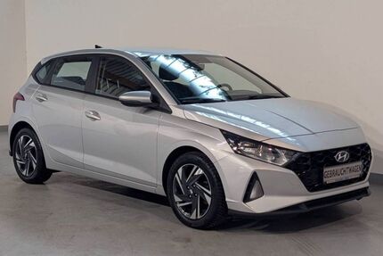 Hyundai i20 89.822 km 13.690 &euro; Henstedt-Ulzburg 24558