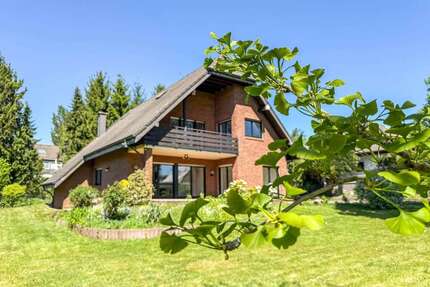 Haus Rösrath-Kleineichen Kleineichen - 7 Zimmer, 268 m&sup2;, 765.000&euro; | Angebot:27129669