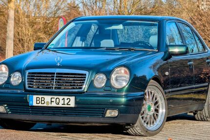 Mercedes-Benz E 240 113.114 km 13.950 &euro; Weissach 71287