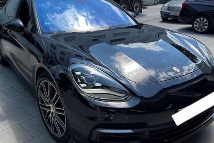 Porsche Panamera 236.204 km 41.499 &euro; München 81673