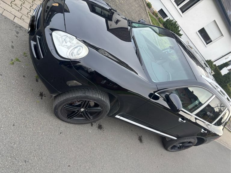 Porsche Cayenne 166.200 km 9.900 &euro; Oelde 59302