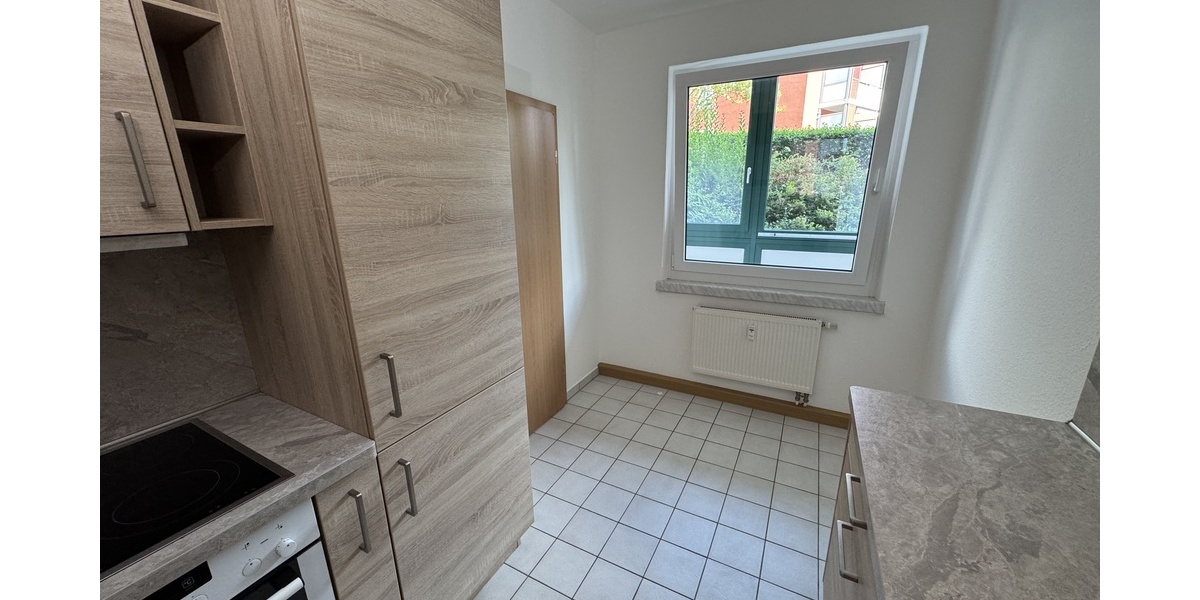 Wohnen mit Mehrwert: 2-Raum-Wohnung mit großzügigem Doppel-Wintergarten in Gera-Bieblach! - Erdgeschoßwohnung Gera Alt-Bieblach | Angebot:27082956