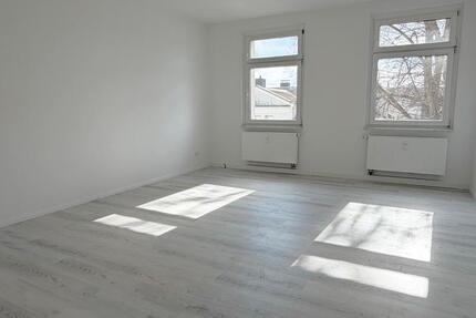 Wohnung Spremberg - 2.5 Zimmer, 65 m&sup2;, 490&euro; | Angebot:25714086