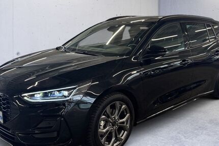 Ford Focus 11.750 km 28.490 € Freiburg 79111