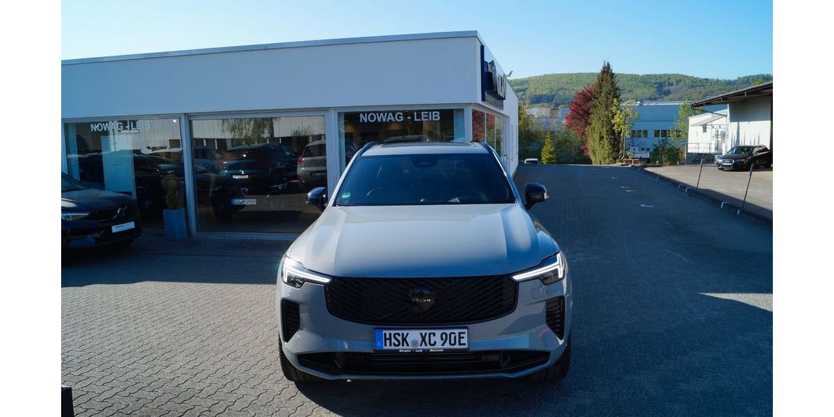 Volvo XC90 5.000 km 92.590 &euro; Meschede 59872