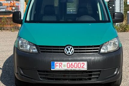 VW Caddy 246.000 km 5.000 &euro; Freiburg 79108