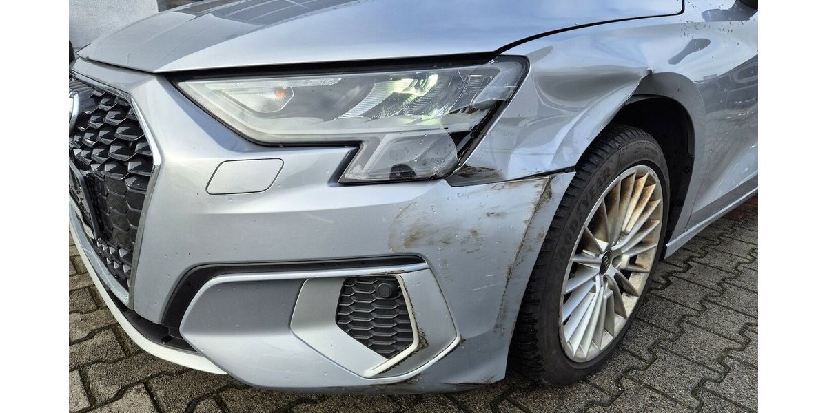 Audi A3 35 TDI advanced Rückfahrkamera, Virtual Cockpit 106.600 km 17.990 &euro; Rodgau 63110