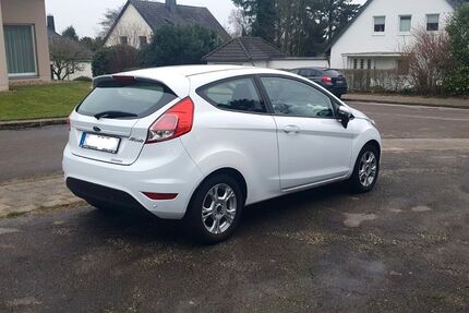 Ford Fiesta 135.000 km 3.300 &euro; Essen 45219
