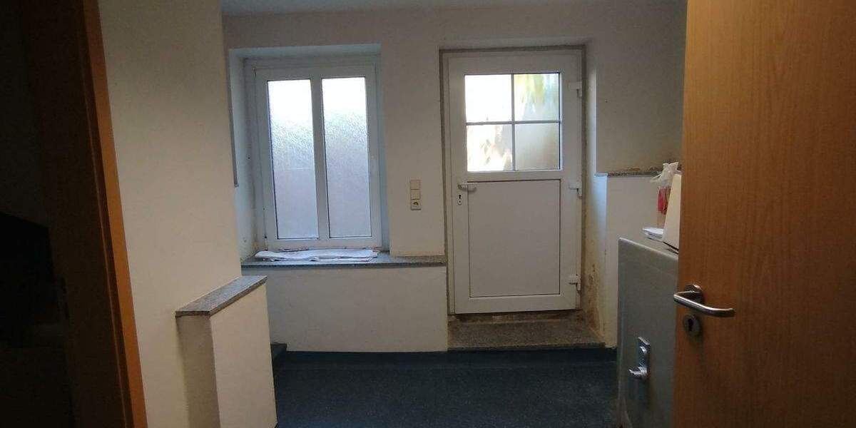 Mehrfamilienhaus, Wohnhaus Eilenburg Eilenburg-Berg - 5 Zimmer, 183 m&sup2;, 190.000&euro; | Angebot:25777376