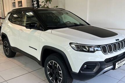 Jeep Compass 19.833 km 41.990 &euro; Dresden 01109