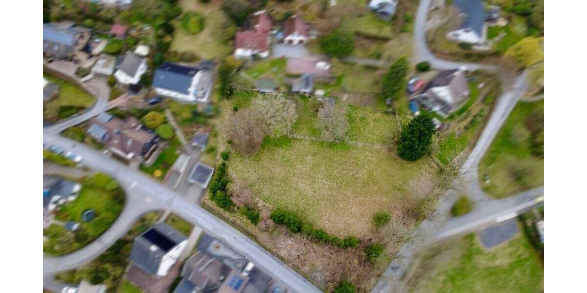 Mehrfamilienhaus, Wohnhaus Altena Evingsen - 6 Zimmer, 179 m&sup2;, 941.000&euro; | Angebot:26171113