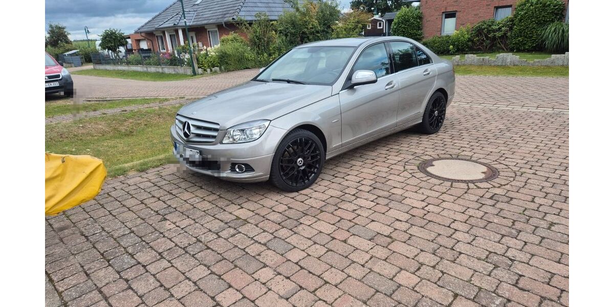 Mercedes-Benz C 200 72.000 km 9.900 &euro; Embsen 21409