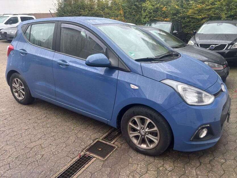 Hyundai i10 136.000 km 5.900 € Saarbrücken 66115