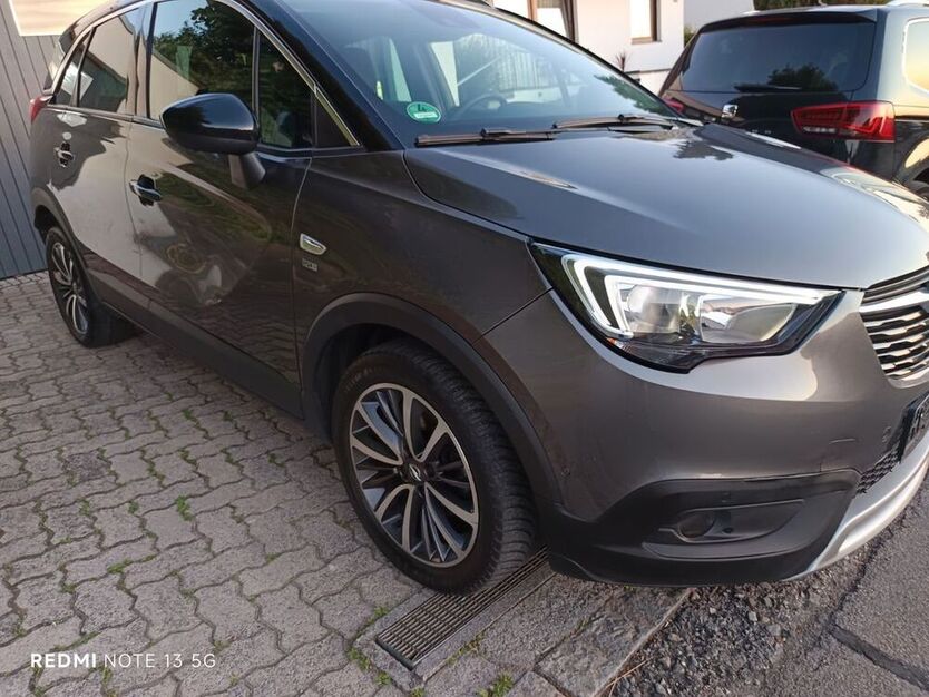 Crossland (X)