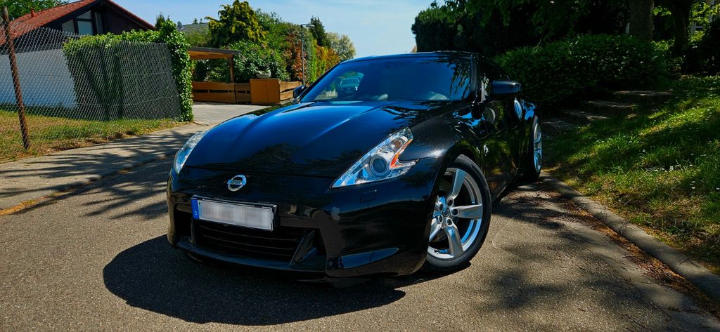 Nissan 370Z 165.000 km 15.700 &euro; Haßloch 67454
