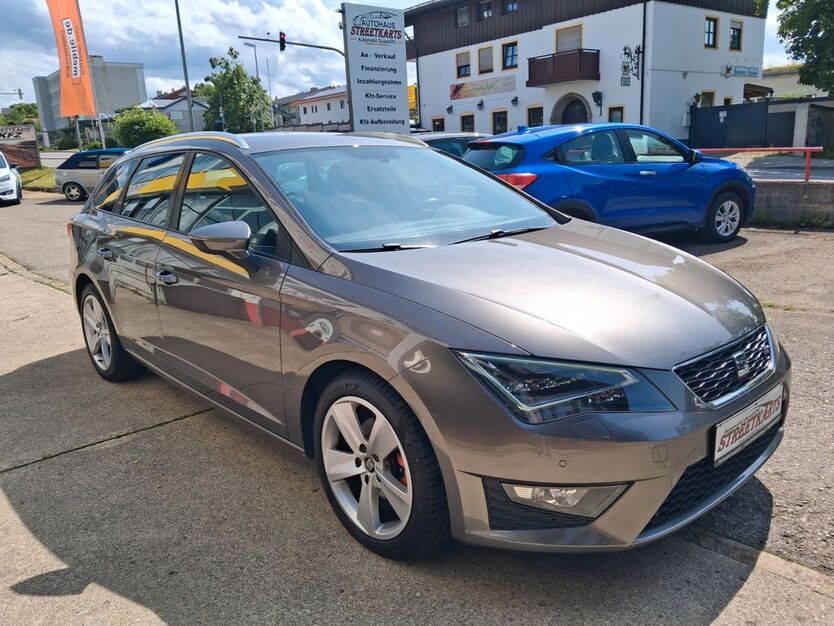 Seat Leon 90.999 km 11.990 € Traunstein 83278