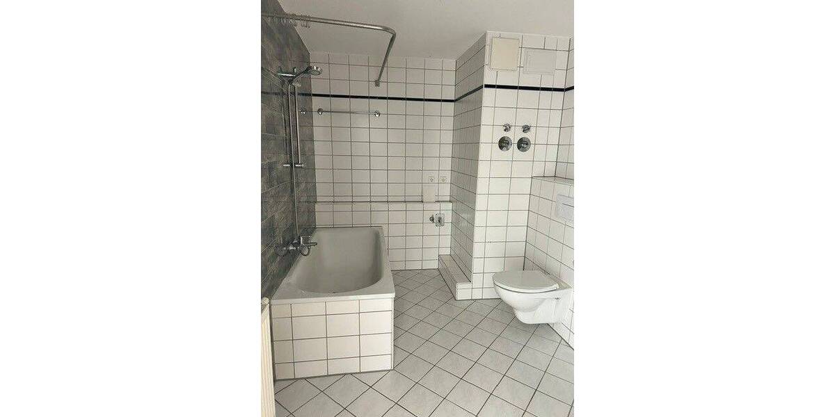 Etagenwohnung Chemnitz Altchemnitz - 2 Zimmer, 58 m&sup2;, 380&euro; | Angebot:26869028