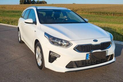 Kia ceed Sportswagon 97.000 km 15.200 € Velden 84149