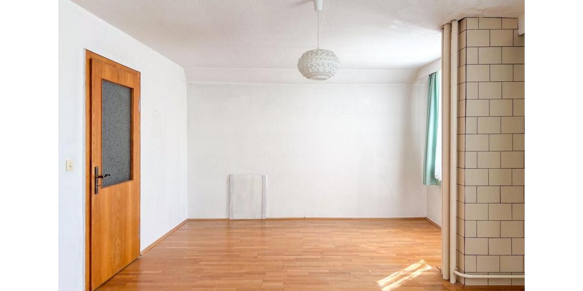 Einfamilienhaus Schlettau - 5 Zimmer, 155 m&sup2;, 229.000&euro; | Angebot:26512282