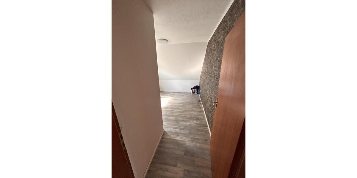 Dachgeschoßwohnung Lathen - 4 Zimmer, 85 m&sup2;, 750&euro; | Angebot:26670646