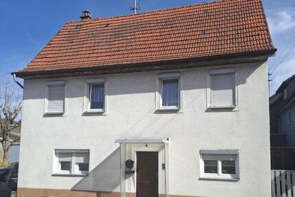 Haus Albstadt Gemarkung Onstmettingen - 7 Zimmer, 140 m&sup2;, 920&euro; | Angebot:26611076