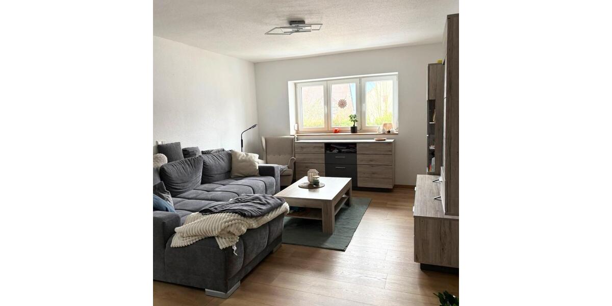 Hochparterre Bretzfeld - 4.5 Zimmer, 91 m&sup2;, 875&euro; | Angebot:24886392