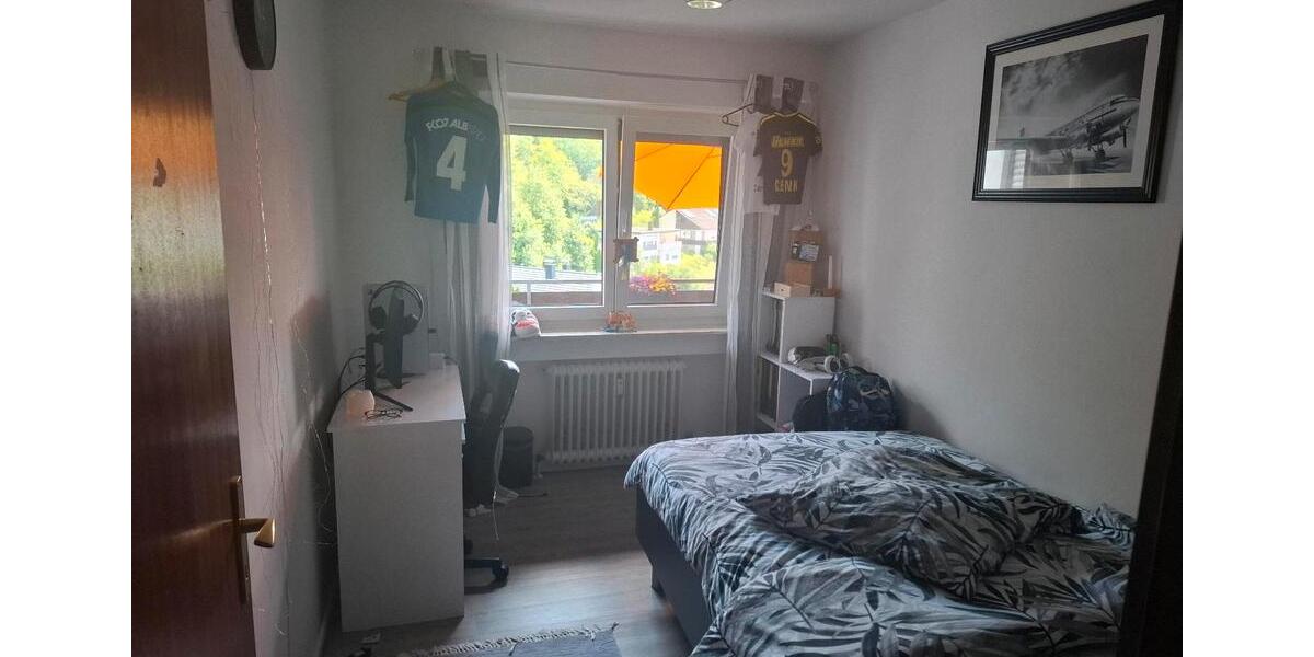 Erdgeschoßwohnung Albstadt - 5 Zimmer, 128 m&sup2;, 298.000&euro; | Angebot:26888192