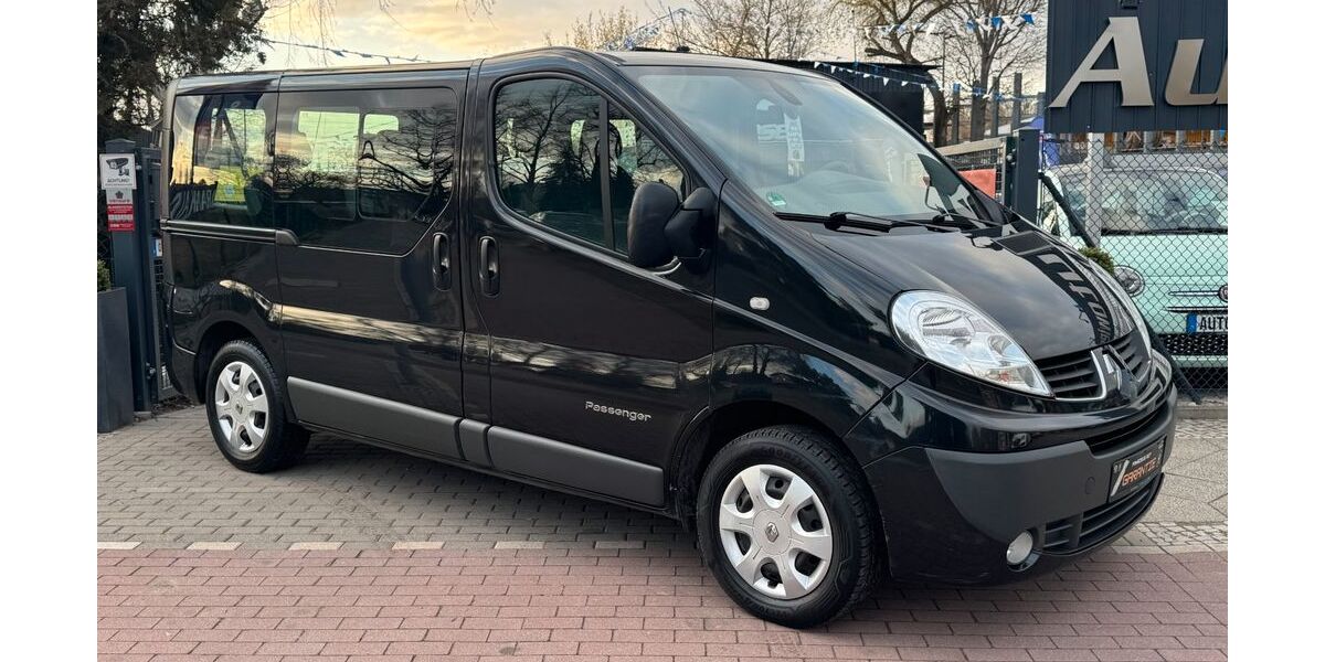Renault Trafic 177.546 km 10.990 &euro; BERLIN 13127