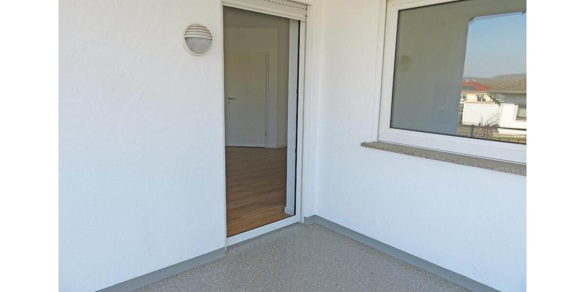 Hochparterre Hetzerath - 4 Zimmer, 104 m&sup2;, 1.050&euro; | Angebot:26625014