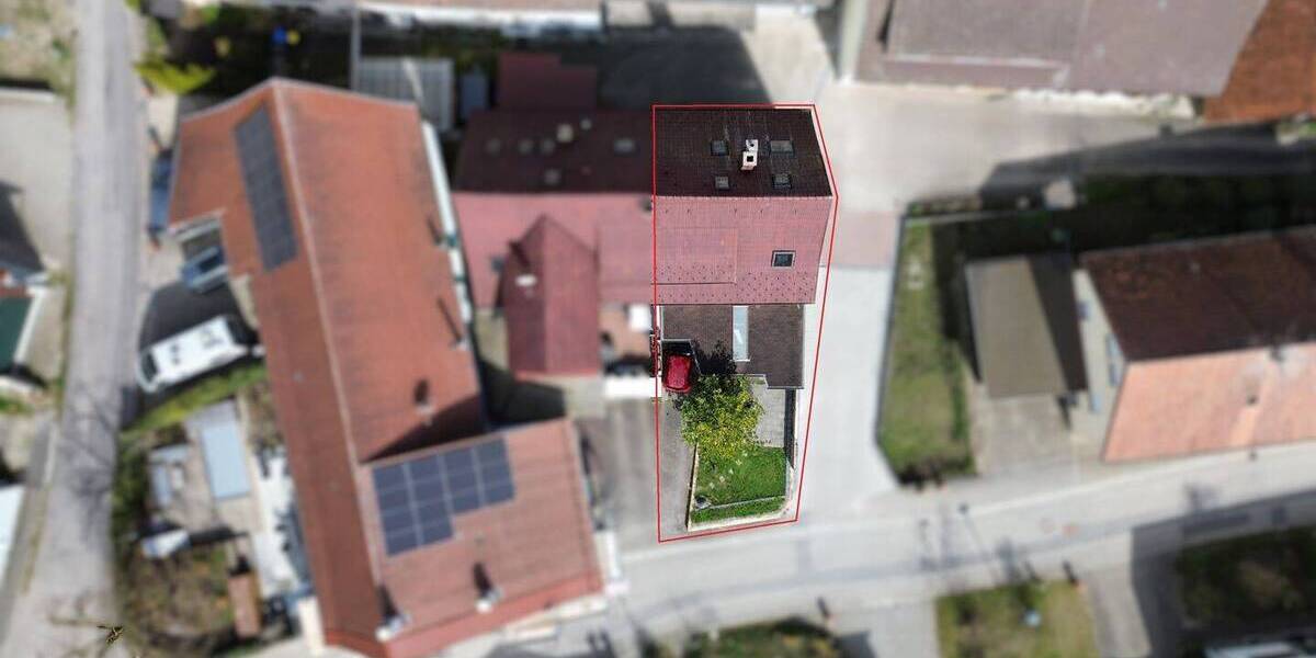 Doppelhaushälfte Gottmadingen Ebringen - 5 Zimmer, 160 m&sup2;, 229.000&euro; | Angebot:26289352