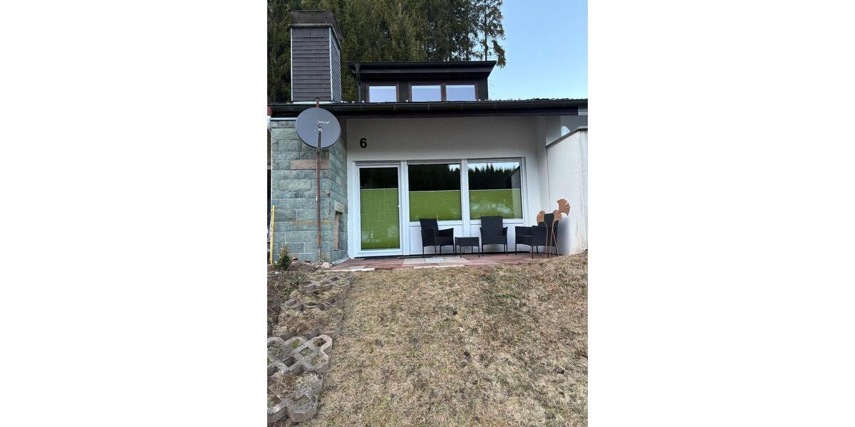 Reihenhaus Schönwald im Schwarzwald - 3 Zimmer, 82 m&sup2;, 900&euro; | Angebot:26125625