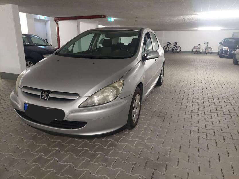 307