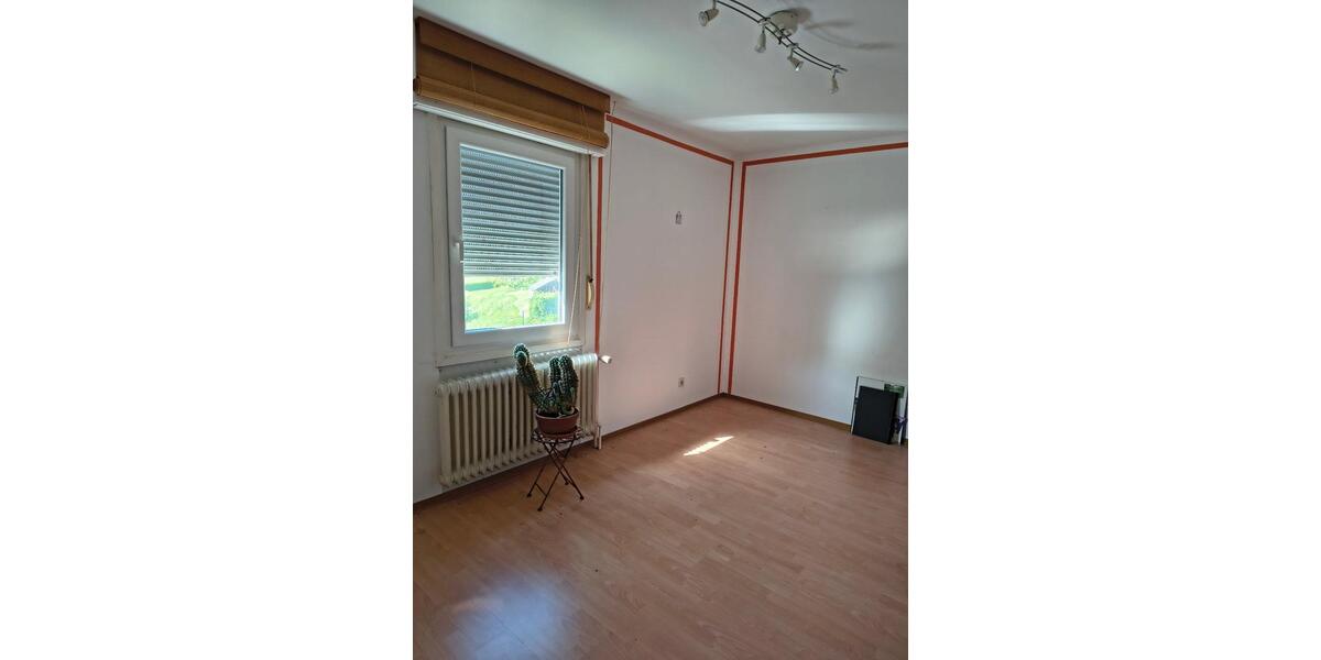 Einfamilienhaus Schlüchtern - 9 Zimmer, 190 m&sup2;, 220.000&euro; | Angebot:26762758
