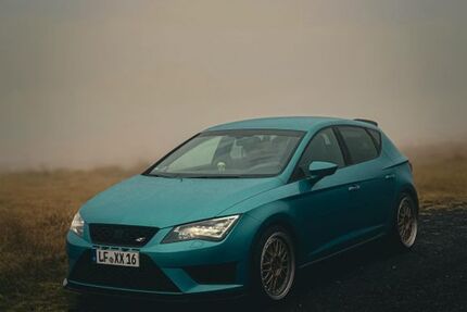 Seat Leon 99.999 km 13.499 &euro; Traunstein 83278
