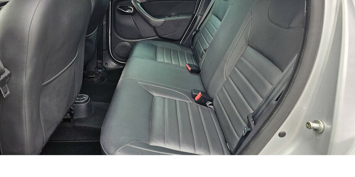 Dacia Duster Prestige Diesel Klima+AHK+ Insp+TÜV + NEU 212.900 km 6.445 &euro; Schwalbach/Taunus 65824