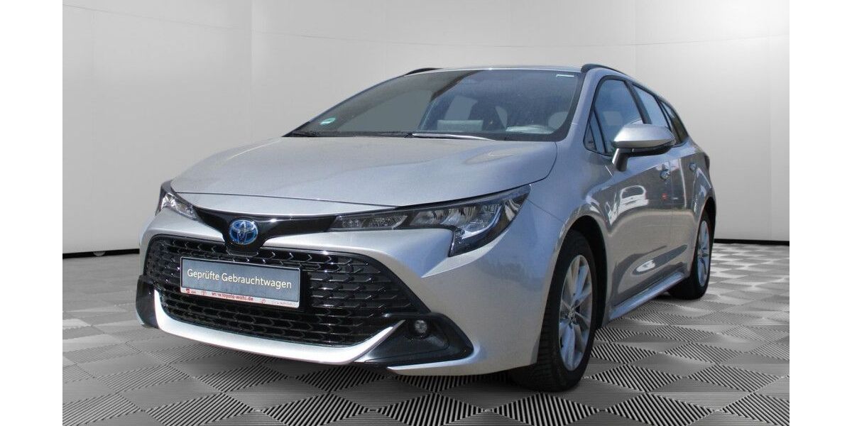 Toyota Corolla 20.600 km 27.980 &euro; Parchim 19370
