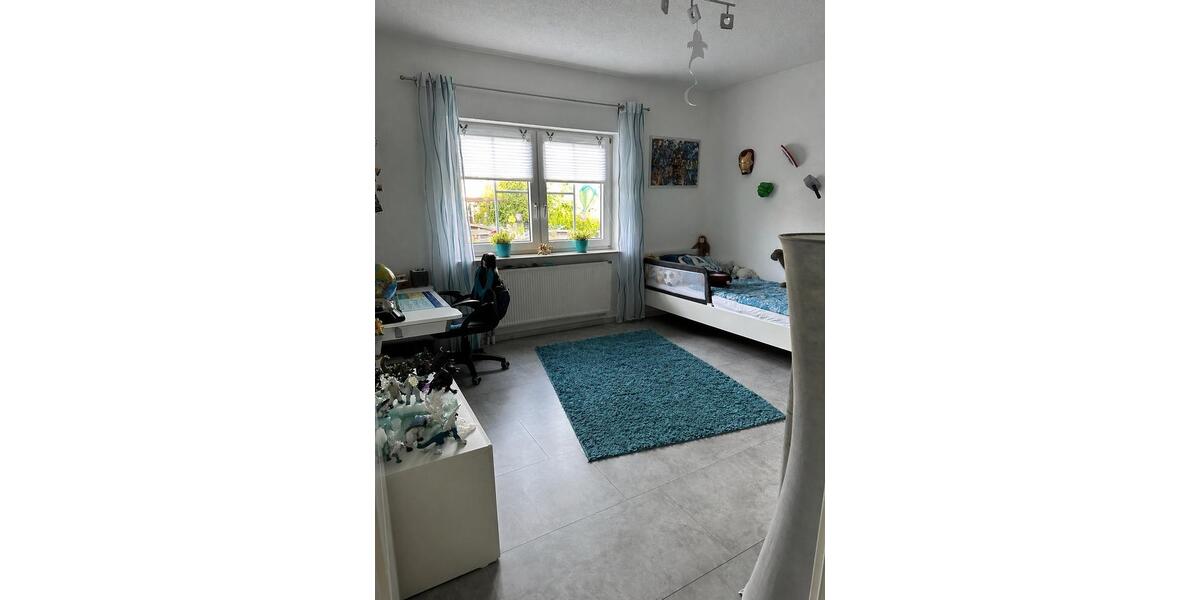 Erdgeschoßwohnung Kassel Niederzwehren - 3 Zimmer, 92 m&sup2;, 315.000&euro; | Angebot:27144251