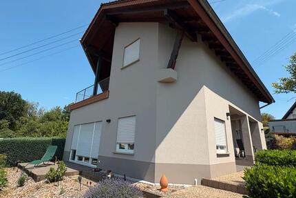 Haus Eppelborn - 3 Zimmer, 170 m&sup2;, 455.000&euro; | Angebot:26982786