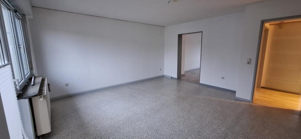 Freundliche helle 4 Zimmer Wohnung zu vermieten - Nähe Volkspark 4 zimmer