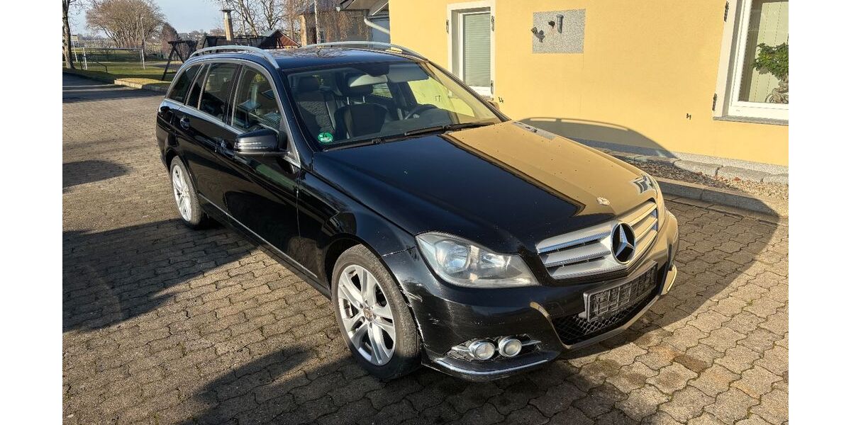 Mercedes-Benz C 250 517.000 km 3.680 &euro; Hof 95030