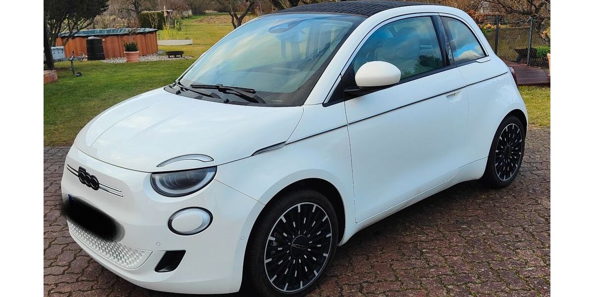 Fiat 500e 21.300 km 22.999 &euro; Diensdorf 15864