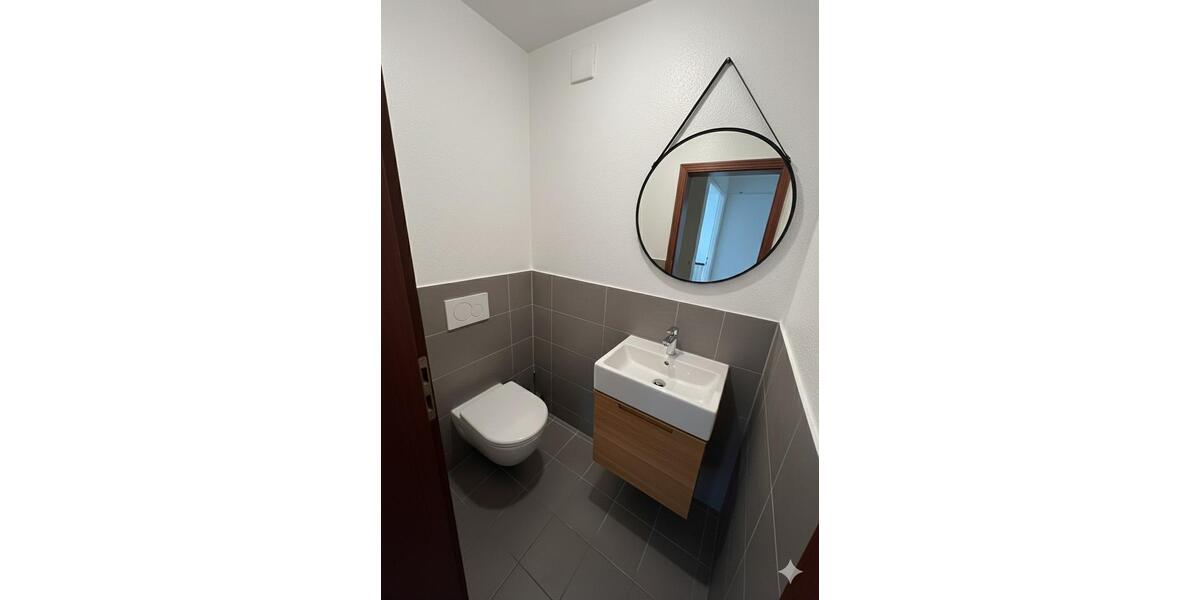 Reihenhaus Berg - 4 Zimmer, 110 m&sup2;, 1.500&euro; | Angebot:24743692