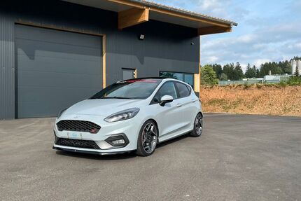 Ford Fiesta 79.500 km 16.750 € Hermeskeil 54411