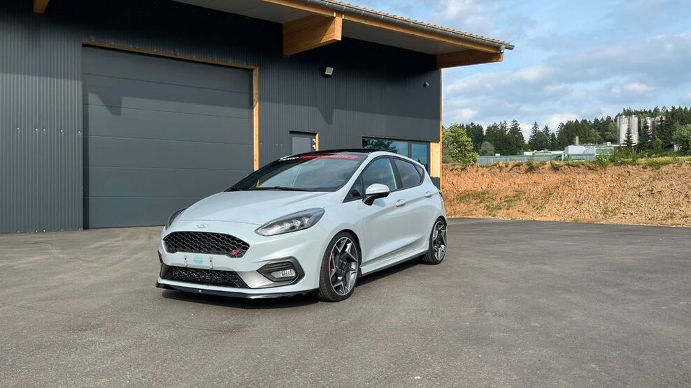 Ford Fiesta 79.500 km 17.000 € Hermeskeil 54411
